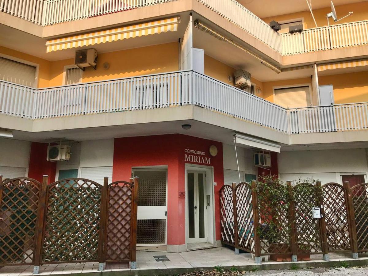 Residence Miriam 2 ビビオーネ エクステリア 写真